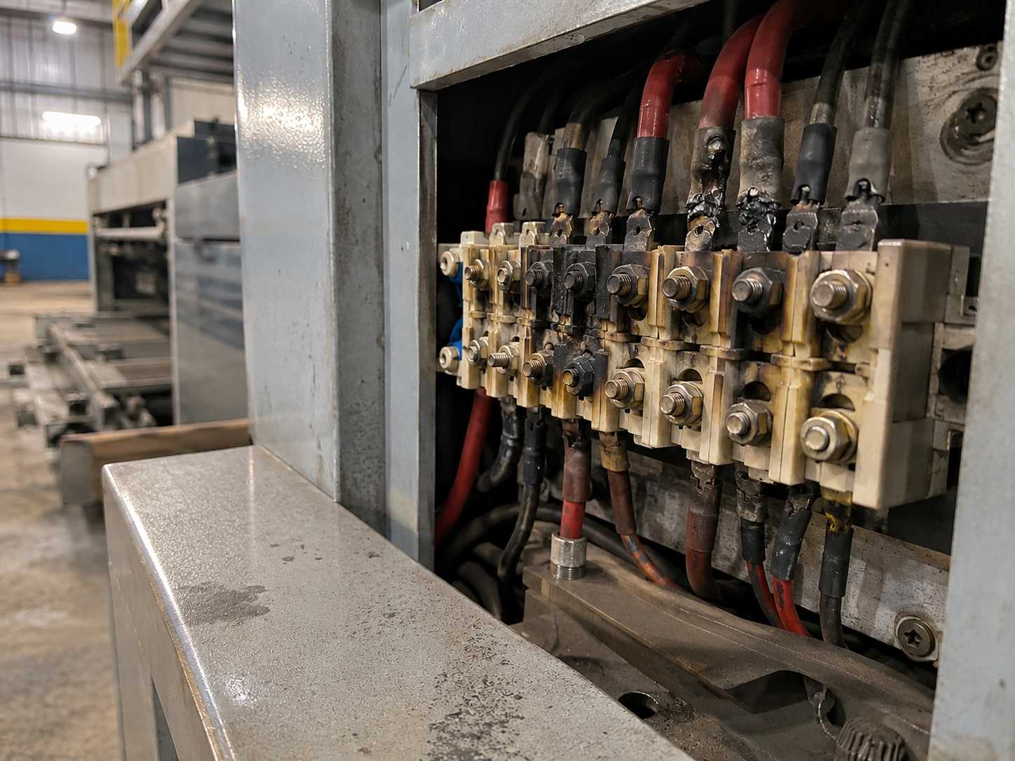 1 Caso Crítico: Perícia em máquina termoformadora com Risco Elétrico no Oeste PR
