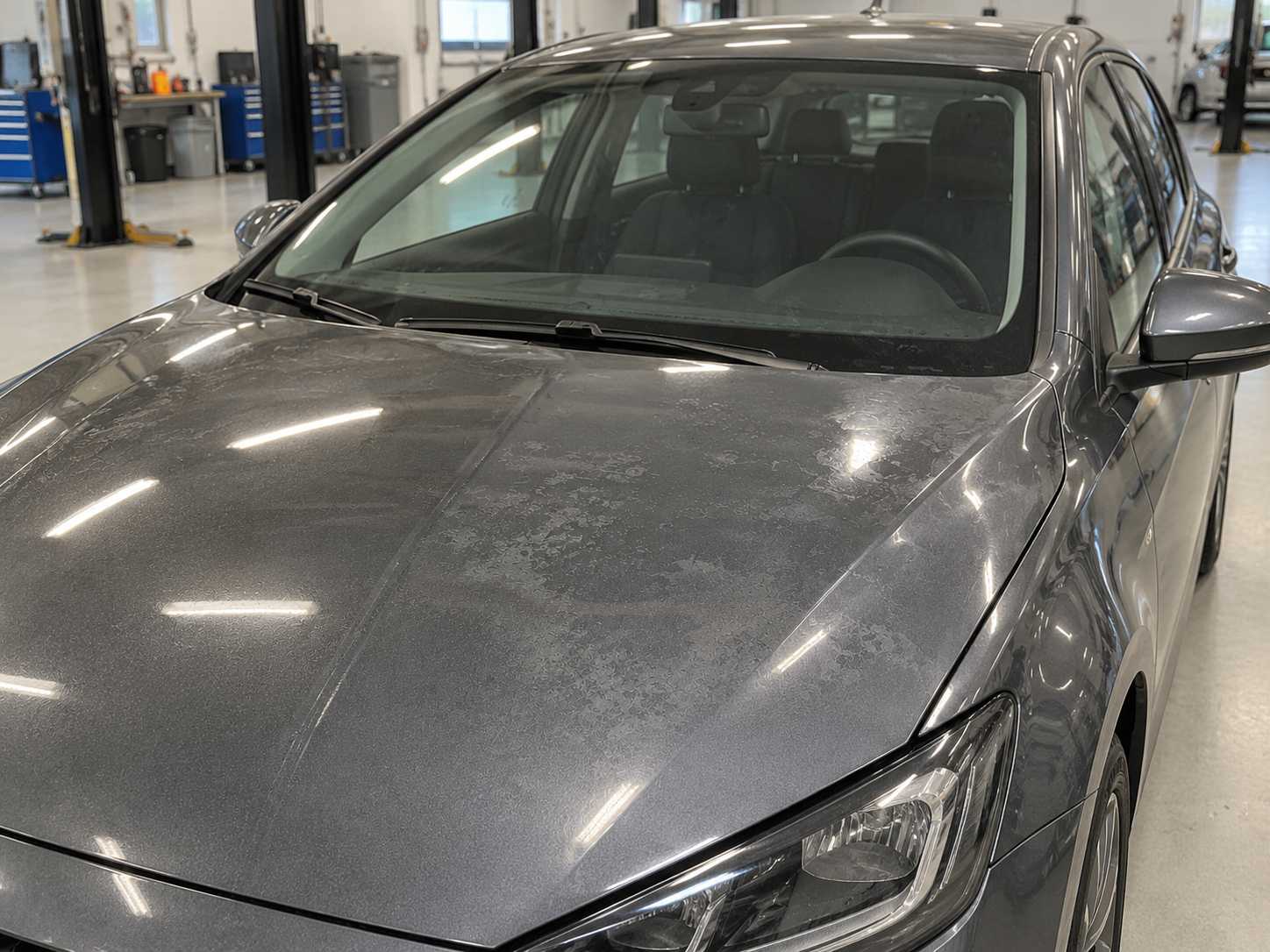 Inspeção e perícia em pintura automotiva com análise de verniz em Lajeado RS.